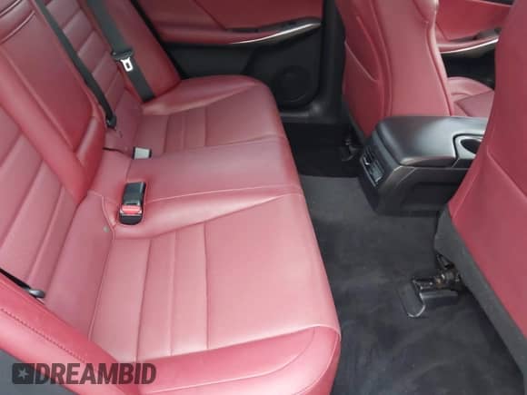 2018 Lexus IS 300 z VIN JTHC81D2XJ5026860, wystawiony jako IAAI lot #42183444 z przebiegiem 58 972 mil mil oraz . Historia ofert i sprzedaży dostępna na DreamBid. Obrazek 8.