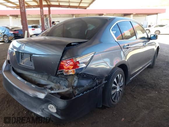 2010 Honda Accord LX с VIN 1HGCP2F34AA024661, выставлен на аукционе IAAI как лот 43352458 с пробегом Не указан миль и . История ставок и продаж доступна на DreamBid. Изображение 4.