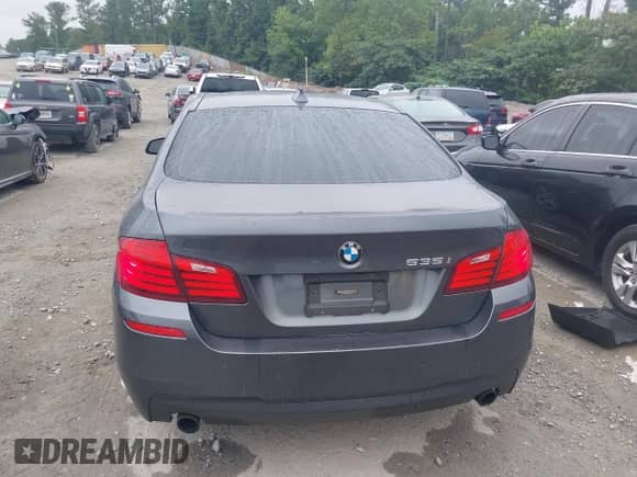 2016 BMW 5 Series 535i с VIN WBA5B1C59GG552298, выставлен на аукционе IAAI как лот 42958454 с пробегом 109 325 миль миль и . История ставок и продаж доступна на DreamBid. Изображение 16.