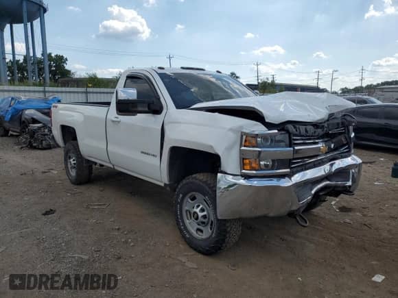 2015 Chevrolet Silverado 2500HD Work Truck with VIN 1GC0KUEG8FZ539994, listed as a Copart auction lot 62939475 with 229,357 mi miles and Salvage title. Bid and sale history available at DreamBid. Image 4.