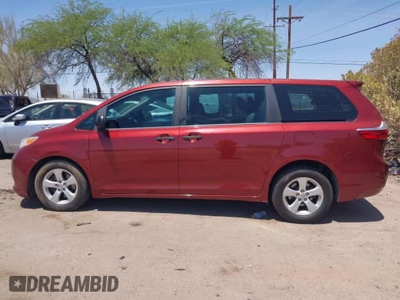 2016 Toyota Sienna L with VIN 5TDZK3DC6GS724452, listed as a IAAI auction lot 42540357 with 89,846 mi miles and . Bid and sale history available at DreamBid. Image 14.