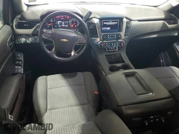 2019 Chevrolet Tahoe LS z VIN 1GNSKAKC5KR339763, wystawiony jako Copart lot #81207125 z przebiegiem 78 671 mil mil oraz Szkoda całkowita • Salvage title. Historia ofert i sprzedaży dostępna na DreamBid. Obrazek 8.