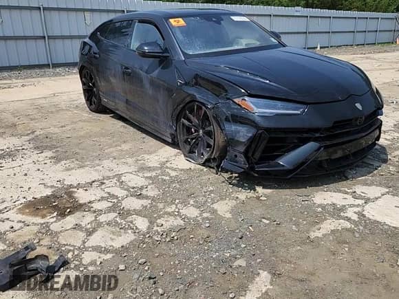 2024 Lamborghini Urus S with VIN ZPBUB3ZL8RLA33892, listed as a Copart auction lot 67140335 with Not provided miles and Salvage title. Bid and sale history available at DreamBid. Image 14.