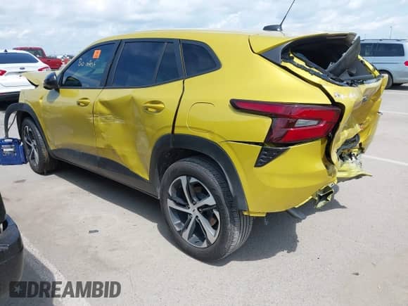 2024 Chevrolet Trax 1RS с VIN KL77LGE22RC162715, выставлен на аукционе IAAI как лот 42719767 с пробегом 21 633 миль миль и . История ставок и продаж доступна на DreamBid. Изображение 3.