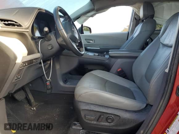 2023 Toyota Sienna Limited с VIN 5TDZSKFC6PS078367, выставлен на аукционе Copart как лот 71167205 с пробегом 43 625 миль миль и Списание • Salvage title. История ставок и продаж доступна на DreamBid. Изображение 7.