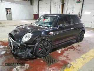 2017 MINI Hardtop John Cooper Works with VIN WMWXM9C55HT998118, listed as a Copart auction lot 86116764 with Not provided miles and Salvage title. Bid and sale history available at DreamBid. Image 1.