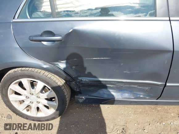 2006 Honda Accord EX-L with VIN 1HGCM668X6A049759, listed as a IAAI auction lot 43532359 with 103,730 mi miles and . Bid and sale history available at DreamBid. Image 6.