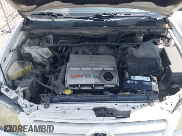 2005 Toyota Highlander z VIN JTEGP21A650073146, wystawiony jako IAAI lot #43177624 z przebiegiem 158 235 mil mil oraz . Historia ofert i sprzedaży dostępna na DreamBid. Obrazek 10.