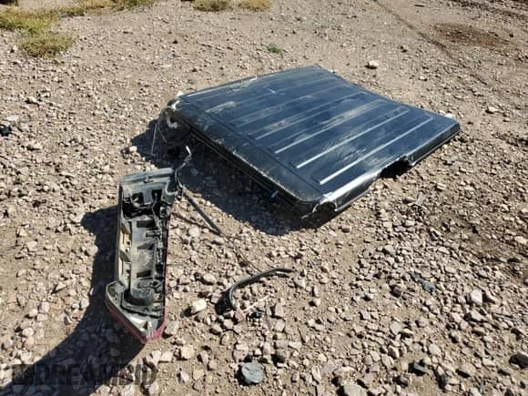 2022 Jeep Wrangler Unlimited Sahara Altitude with VIN 1C4HJXEG0NW157739, listed as a Copart auction lot 72579234 with 36,116 mi miles and Salvage title. Bid and sale history available at DreamBid. Image 12.