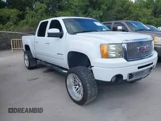 2011 GMC Sierra 1500 SLE with VIN 3GTP2VE38BG339306, listed as a IAAI auction lot 43409771 with 387,324 mi miles and . Bid and sale history available at DreamBid. Image 1.