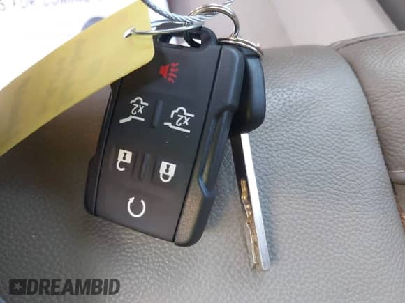 2019 Chevrolet Suburban LT z VIN 1GNSCHKC2KR294660, wystawiony jako IAAI lot #42833974 z przebiegiem 80 662 mil mil oraz . Historia ofert i sprzedaży dostępna na DreamBid. Obrazek 11.