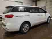2018 Kia Sedona L с VIN KNDMA5C17J6401561, выставлен на аукционе Copart как лот 46232155 с пробегом 131 542 миль миль и Чистый • Clean title. История ставок и продаж доступна на DreamBid. Изображение 3.