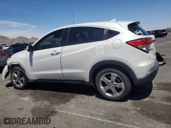 2020 Honda HR-V LX with VIN 3CZRU5H31LM708745, listed as a Copart auction lot 68035155 with 70,102 mi miles and Salvage title. Bid and sale history available at DreamBid. Image 2.
