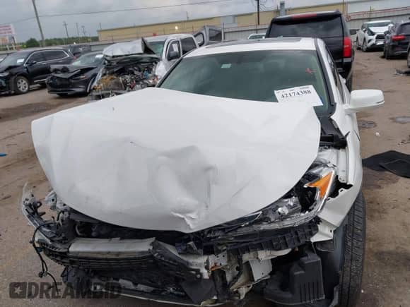 2016 Honda Accord EX-L z VIN 1HGCR3F84GA028374, wystawiony jako IAAI lot #42174388 z przebiegiem Nie podano mil oraz . Historia ofert i sprzedaży dostępna na DreamBid. Obrazek 12.