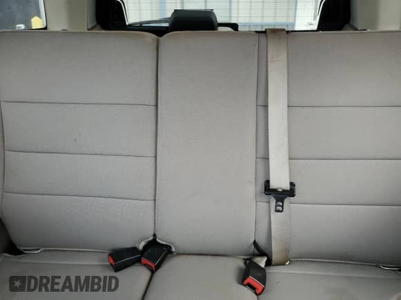 2011 Ford Escape XLT с VIN 1FMCU9D73BKB74256, выставлен на аукционе Copart как лот 85528595 с пробегом 222 570 миль миль и Списание • Salvage title. История ставок и продаж доступна на DreamBid. Изображение 10.