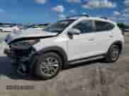 2017 Hyundai Tucson SE с VIN KM8J33A47HU423849, выставлен на аукционе Copart как лот 86526805 с пробегом 59 806 миль миль и На запчасти • Non repairable. История ставок и продаж доступна на DreamBid. Изображение 1.