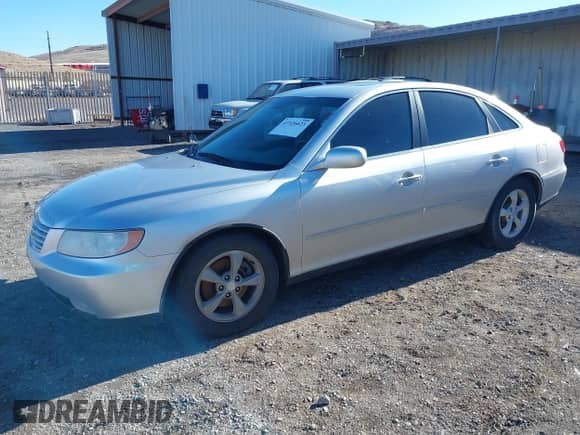 2007 Hyundai Azera GLS с VIN KMHFC46D67A226207, выставлен на аукционе IAAI как лот 41526623 с пробегом 123 066 миль миль и . История ставок и продаж доступна на DreamBid. Изображение 2.