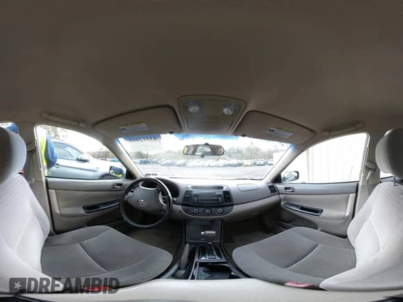 2005 Toyota Camry XLE z VIN 4T1BE32K05U593414, wystawiony jako IAAI lot #43512055 z przebiegiem 268 900 mil mil oraz . Historia ofert i sprzedaży dostępna na DreamBid. Obrazek 18.