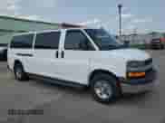 2018 Chevrolet Express Passenger LT с VIN 1GAZGPFPXJ1234733, выставлен на аукционе Copart как лот 59728105 с пробегом 92 513 миль миль и Списание • Salvage title. История ставок и продаж доступна на DreamBid. Изображение 4.