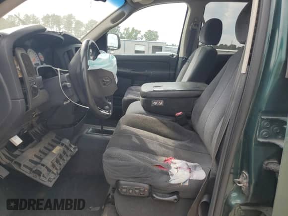 2002 Dodge 1500 с VIN 1D7HU18N92S627841, выставлен на аукционе Copart как лот 69984075 с пробегом 385 630 миль миль и Списание • Salvage title. История ставок и продаж доступна на DreamBid. Изображение 7.