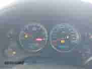 2007 Chevrolet Suburban LT with VIN 1GNFC16087J402939, listed as a IAAI auction lot 42725660 with 193,325 mi miles and . Bid and sale history available at DreamBid. Image 7.