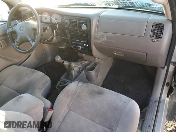 2004 Toyota Tacoma with VIN 5TEWN72N54Z418959, listed as a Copart auction lot 81906715 with 329,758 mi miles and Salvage title. Bid and sale history available at DreamBid. Image 8.