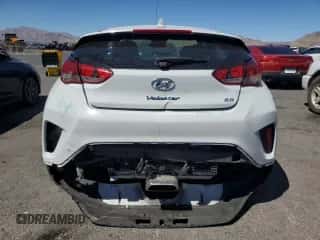 2020 Hyundai Veloster 2.0 z VIN KMHTG6AF2LU031273, wystawiony jako Copart lot #71640435 z przebiegiem 71 752 mil mil oraz Szkoda całkowita • Salvage title. Historia ofert i sprzedaży dostępna na DreamBid. Obrazek 6.