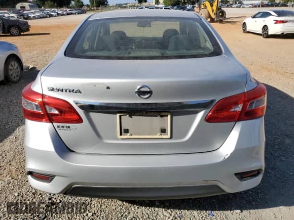 2017 Nissan Sentra SR с VIN 3N1AB7AP9HY330341, выставлен на аукционе Copart как лот 70709084 с пробегом 136 142 миль миль и Списание • Salvage title. История ставок и продаж доступна на DreamBid. Изображение 6.