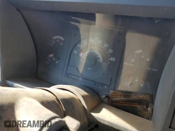 1989 Chevrolet Silverado 2500 с VIN 2GCFK29K5K1242116, выставлен на аукционе Copart как лот 67758535 с пробегом 234 825 миль миль и Чистый • Clean title. История ставок и продаж доступна на DreamBid. Изображение 9.