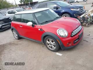 2012 MINI Hardtop with VIN WMWSU3C55CT542278, listed as a IAAI auction lot 43320182 with 73,175 mi miles and . Bid and sale history available at DreamBid. Image 1.