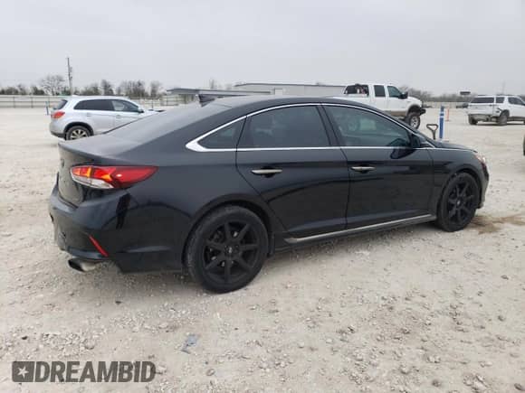 2018 Hyundai Sonata Limited Plus с VIN 5NPE34AB8JH659677, выставлен на аукционе Copart как лот 41499195 с пробегом 187 762 миль миль и Списание • Salvage title. История ставок и продаж доступна на DreamBid. Изображение 3.