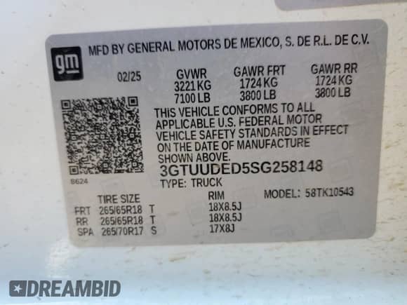 2025 GMC Sierra 1500 SLT with VIN 3GTUUDED5SG258148, listed as a Copart auction lot 89718745 with 19,581 mi miles and Clean title. Bid and sale history available at DreamBid. Image 12.