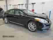 2017 Hyundai Azera Limited z VIN KMHFH4JG6HA590051, wystawiony jako Copart lot #53734085 z przebiegiem 101 466 mil mil oraz Szkoda całkowita • Salvage title. Historia ofert i sprzedaży dostępna na DreamBid. Obrazek 4.
