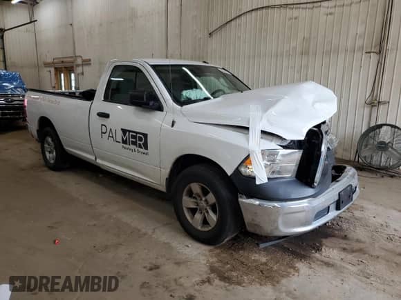 2018 Ram 1500 Tradesman with VIN 3C6JR6DT1JG202741, listed as a Copart auction lot 81686055 with 92,367 mi miles and Salvage title. Bid and sale history available at DreamBid. Image 4.