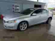 2014 Volvo S60 T5 с VIN YV1612FS2E2289562, выставлен на аукционе Copart как лот 70878145 с пробегом Не указан миль и Чистый • Clean title. История ставок и продаж доступна на DreamBid. Изображение 1.
