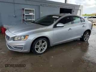 2014 Volvo S60 T5 с VIN YV1612FS2E2289562, выставлен на аукционе Copart как лот 70878145 с пробегом Не указан миль и Чистый • Clean title. История ставок и продаж доступна на DreamBid. Изображение 1.
