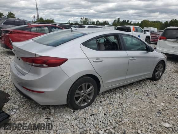 2018 Hyundai Elantra Value Edition с VIN 5NPD84LF0JH301647, выставлен на аукционе Copart как лот 70275755 с пробегом 81 426 миль миль и Списание • Salvage title. История ставок и продаж доступна на DreamBid. Изображение 3.