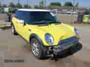 2004 MINI Hardtop with VIN WMWRC33424TJ62339, listed as a IAAI auction lot 43241929 with 147,645 mi miles and . Bid and sale history available at DreamBid. Image 1.