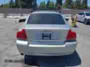 2007 Volvo S60 2.5L Turbo с VIN YV1RS592172627236, выставлен на аукционе IAAI как лот 42680586 с пробегом 161 275 миль миль и . История ставок и продаж доступна на DreamBid. Изображение 16.
