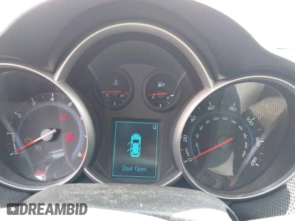 2014 Chevrolet Cruze 1LT with VIN 1G1PC5SB9E7341793, listed as a IAAI auction lot 42753754 with 118,384 mi miles and . Bid and sale history available at DreamBid. Image 7.