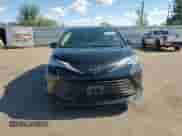 2021 Toyota Sienna LE with VIN 5TDBSKFC6MS030462, listed as a Copart auction lot 83844405 with 59,643 mi miles and Salvage title. Bid and sale history available at DreamBid. Image 14.