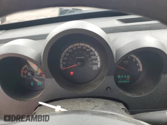 2011 Dodge Nitro Heat with VIN 1D4PT4GK8BW597552, listed as a Copart auction lot 82399605 with 262,822 mi miles and Salvage title. Bid and sale history available at DreamBid. Image 9.