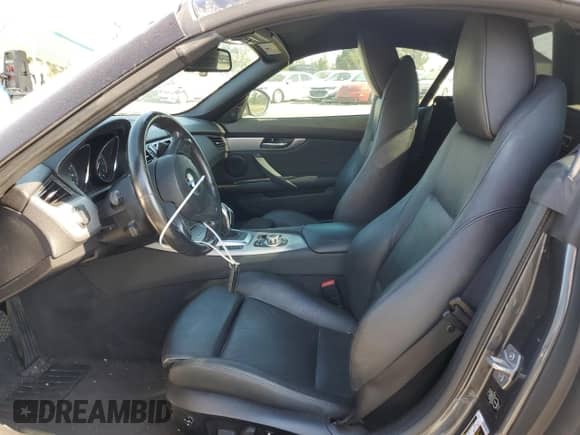 2014 BMW Z4 sDrive35i with VIN WBALM7C50EE385780, listed as a Copart auction lot 74046914 with 88,766 mi miles and Salvage title. Bid and sale history available at DreamBid. Image 7.