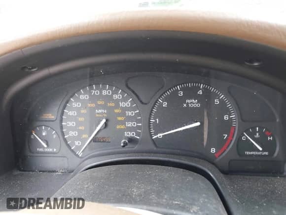 2002 Saturn LS с VIN 1G8JU54F12Y580622, выставлен на аукционе IAAI как лот 42252725 с пробегом 175 499 миль миль и . История ставок и продаж доступна на DreamBid. Изображение 7.