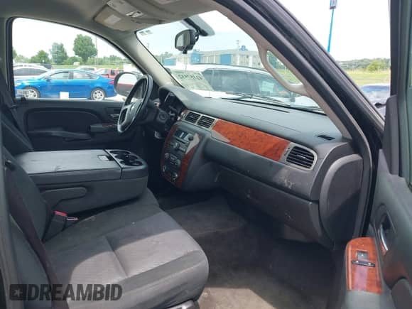 2012 Chevrolet Tahoe LS с VIN 1GNSCAE08CR264685, выставлен на аукционе IAAI как лот 42357932 с пробегом 188 923 миль миль и . История ставок и продаж доступна на DreamBid. Изображение 5.