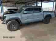 2019 Toyota Tacoma SR z VIN 3TMCZ5AN2KM282555, wystawiony jako Copart lot #70592675 z przebiegiem 83 373 mil mil oraz Szkoda całkowita • Salvage title. Historia ofert i sprzedaży dostępna na DreamBid. Obrazek 1.