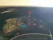 2002 Chevrolet Silverado 2500HD LS z VIN 1GCHK23G12F167601, wystawiony jako Copart lot #45470585 z przebiegiem 193 066 mil mil oraz Nie do naprawy • Non repairable. Historia ofert i sprzedaży dostępna na DreamBid. Obrazek 9.