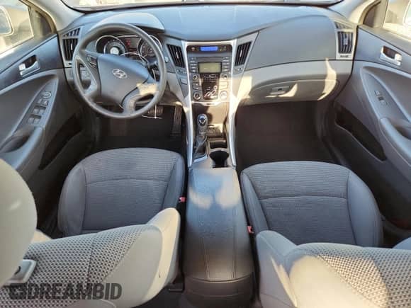 2013 Hyundai Sonata GLS with VIN 5NPEB4AC7DH734904, listed as a Copart auction lot 89723885 with 134,550 mi miles and Salvage title. Bid and sale history available at DreamBid. Image 8.