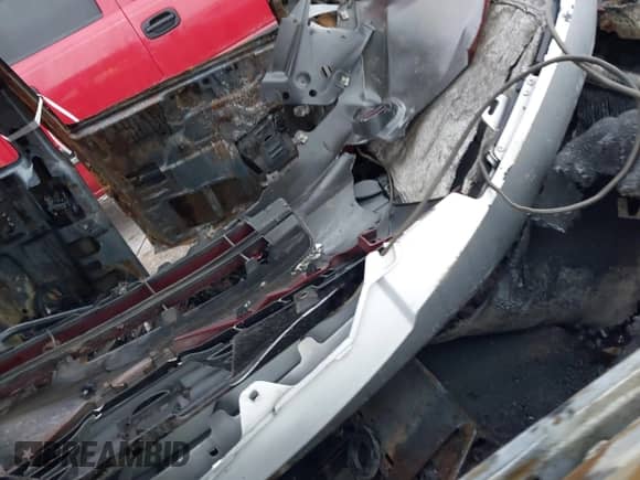 2001 Chevrolet Blazer LS with VIN 1GNCS18W91K256978, listed as a IAAI auction lot 41532812 with Not provided miles and . Bid and sale history available at DreamBid. Image 5.