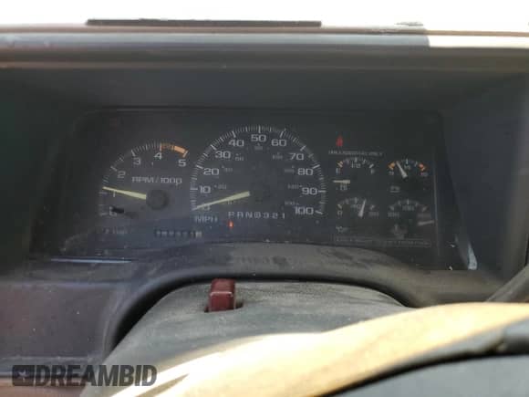 1995 Chevrolet Tahoe z VIN 1GNEK13K9SJ444047, wystawiony jako Copart lot #67709255 z przebiegiem 287 331 mil mil oraz Szkoda całkowita • Salvage title. Historia ofert i sprzedaży dostępna na DreamBid. Obrazek 9.